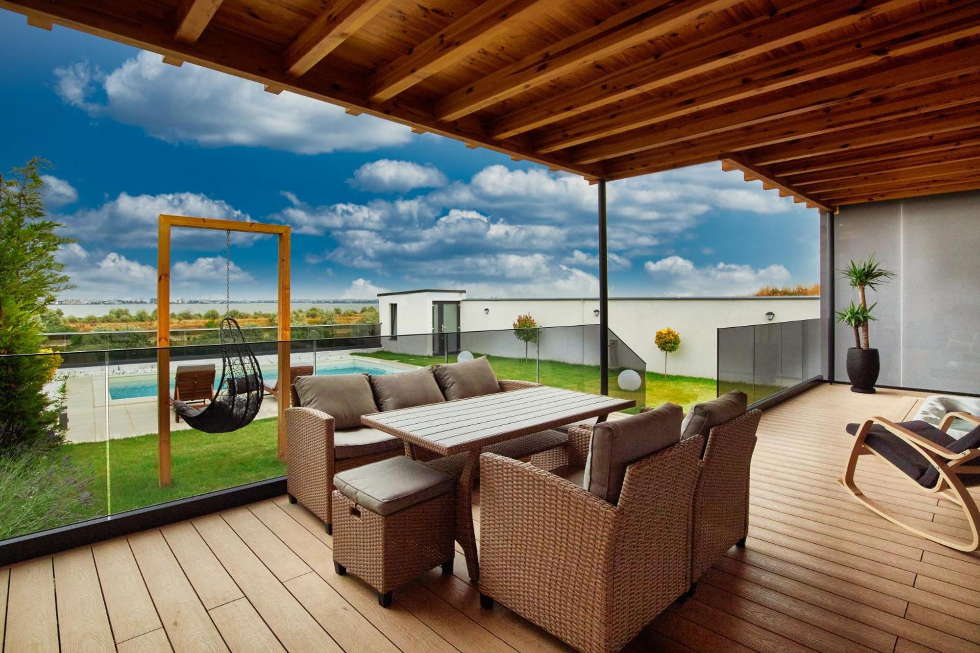 Peninsula Luxury & * Năvodari